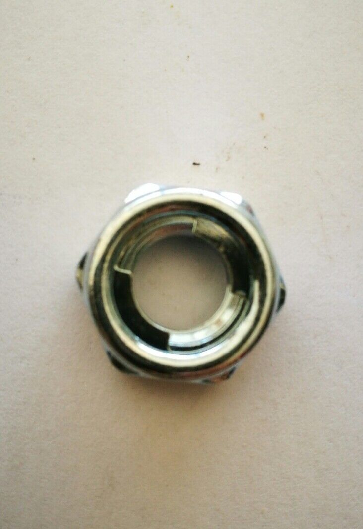 DADO AUTOBLOCCANTE FERMA PISTONE M10 CAMPAGNOLA