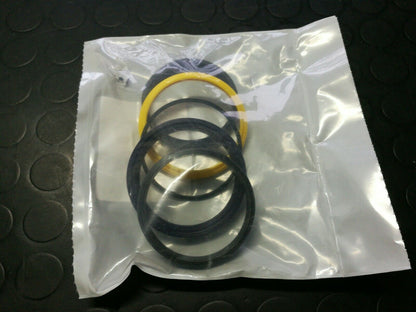 ART. SAME DEUTZ FAHR GROUP 0.008.4591.1 SERIE ANELLI TENUTA