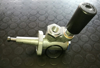 POMPA ALIMENTAZIONE GASOLIO PER TRATTORI SAME LAMBORGHINI 2.4519.330.0/50