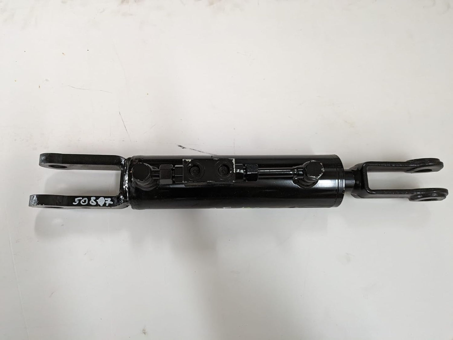 50807 braccio lat.idr. 550x70x35